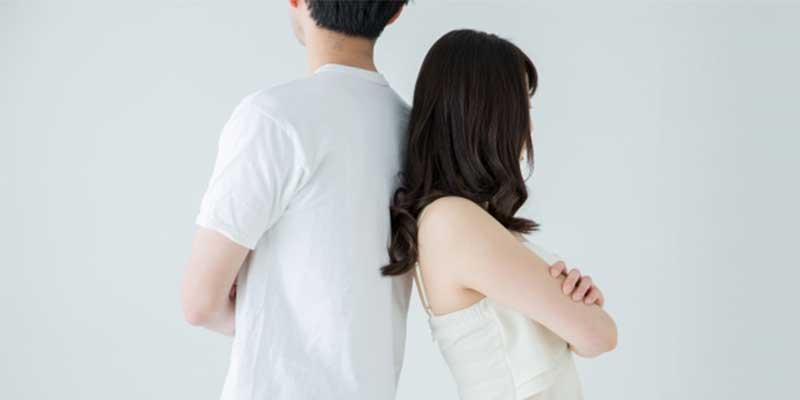 言葉が足りない男女