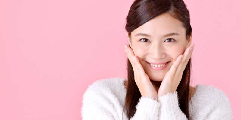 愛嬌がある女性