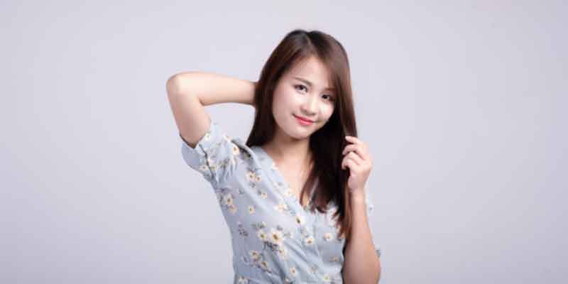 同性から嫌われる女性