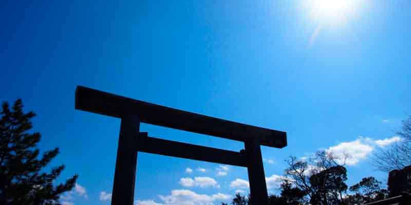 神社の鳥居